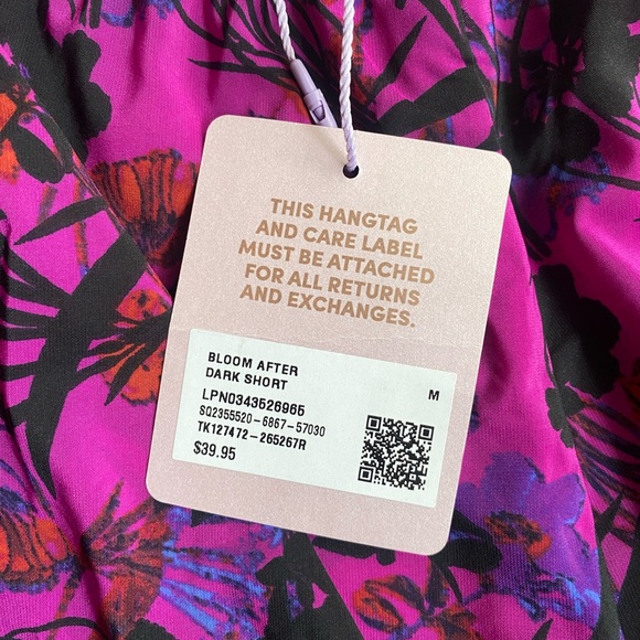 FENTY Bloom After Dark Shorts NWT - Picture 3 of 8